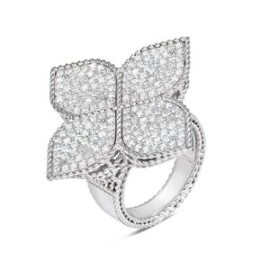 ring-diamonds-princess-flower-4_08a2111a-0b0d-40c7-b786-c151cadee21d.jpg